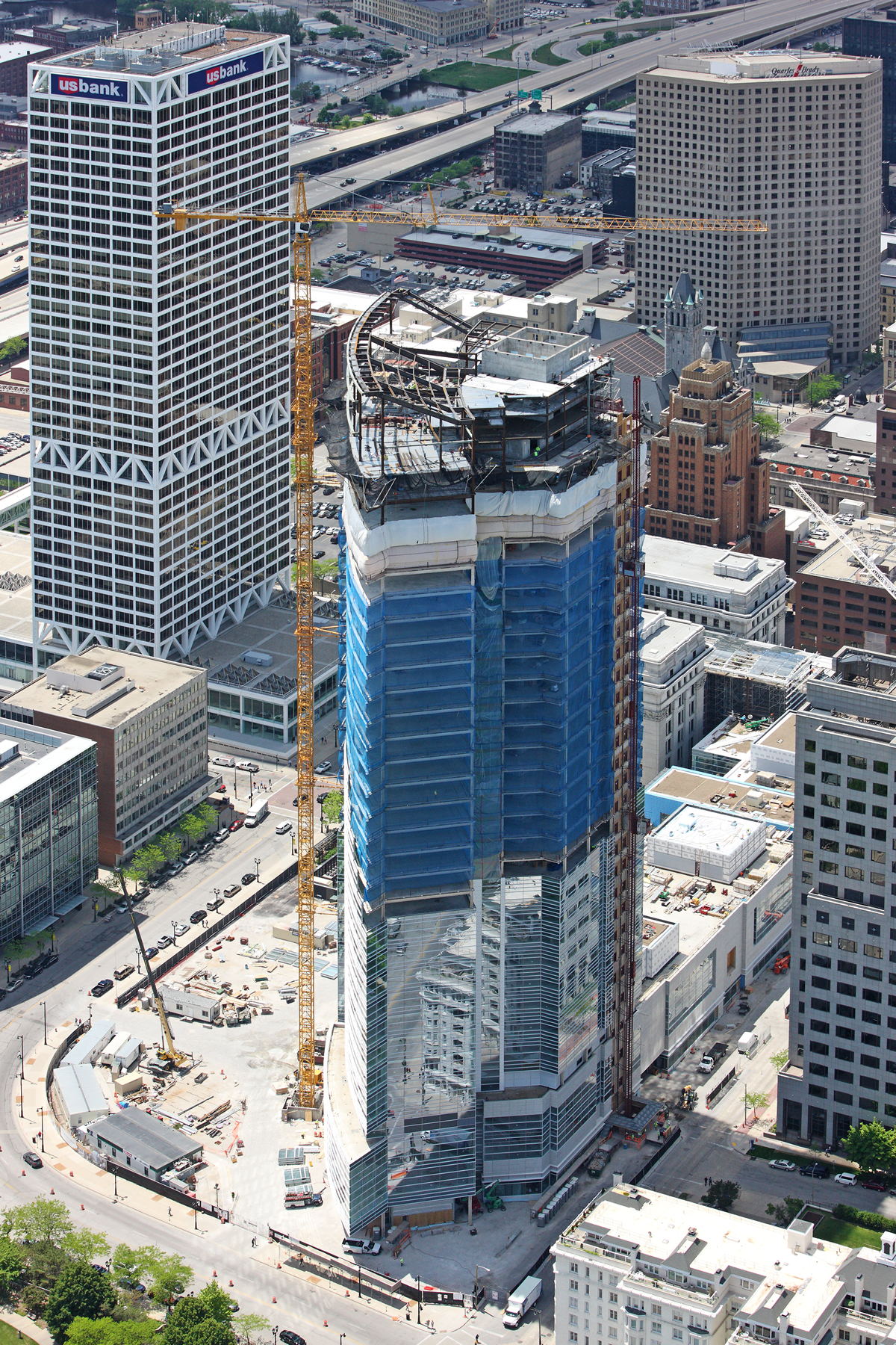 Erection CSE Construction Milwaukee Steel Erector and Fabricator